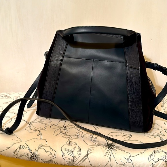 Handbag - Picture 5 of 10